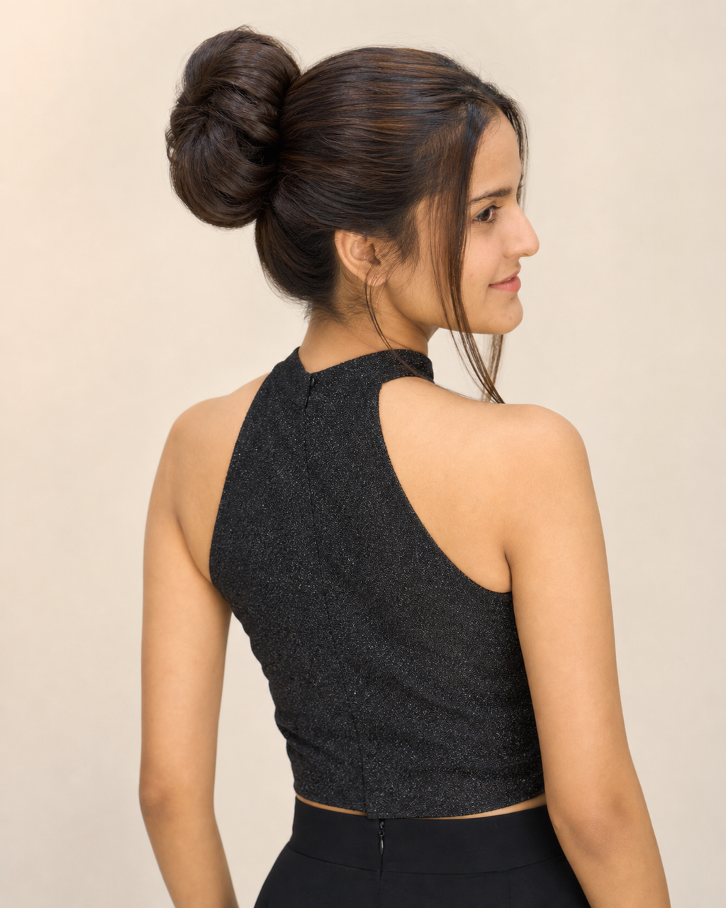 Hair Donut Bun Maker, Volumising Scrunchie - worn result on model